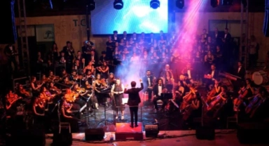 Hatay Akademi Senfoni Orkestrası, İzmir’de