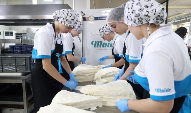 Hollandalı öğrenciler Türk Mutfağının inceliklerini Kocaeli’de öğrendi
