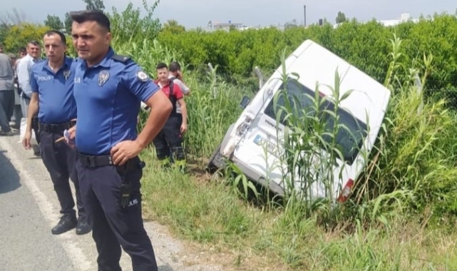 İşçi servisleri çarpıştı: 2 yaralı