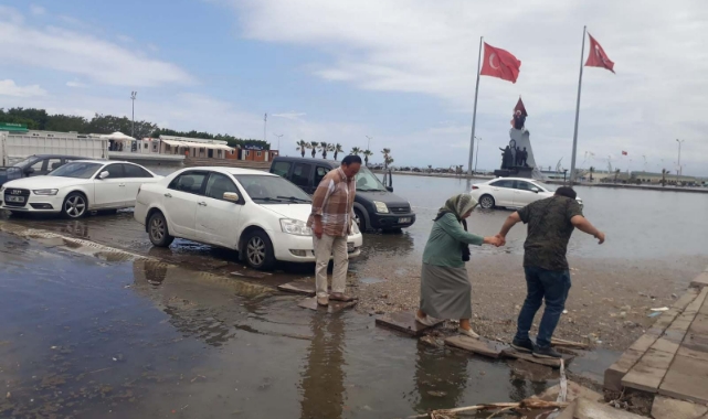 İskenderun yine su altında kaldı!