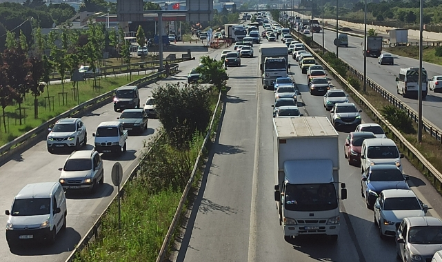 İstanbul’da bayram trafiği başladı