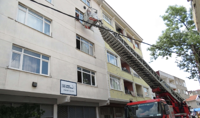 İstanbul'da yangın! 11 kişi kurtarıldı