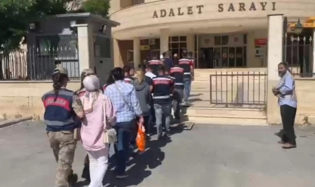 İzmir'de 109 zehir baskınında 83 tutuklama