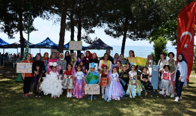 İznik’te geri dönüşüm defilesi