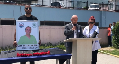 Kalp krizi geçiren doktora görev yaptığı hastanede anma töreni