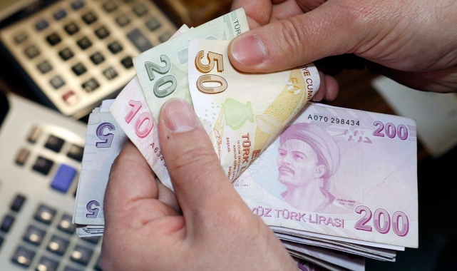 Kamu işçilerinin ikramiye alacağı tarihler belli oldu