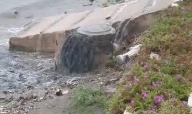 Kanalizasyon suyu denize aktı