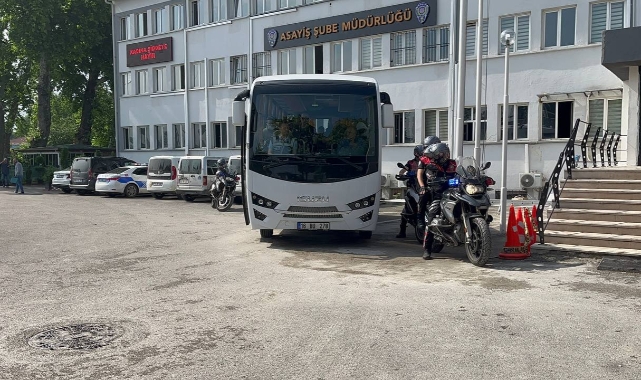 'Katalog' ile çalışan fuhuş şebekesinin üyeleri adliyeye sevk edildi