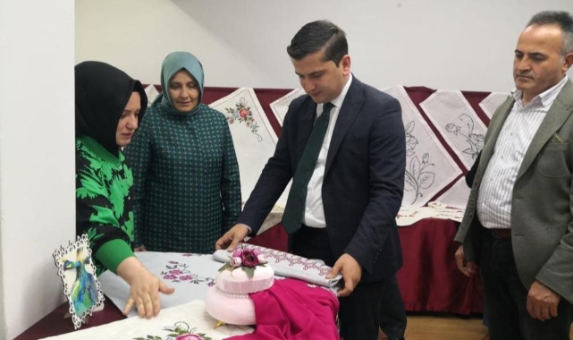 Kavak'ta yıl sonu sergisi