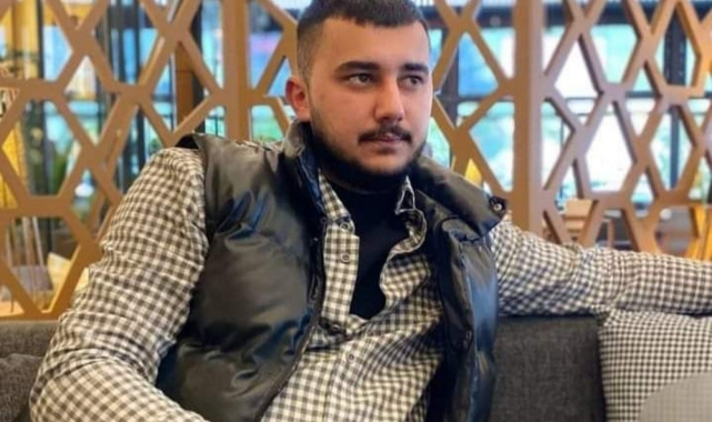 Kız arkadaşının yanında kendini vuran gençten acı haber