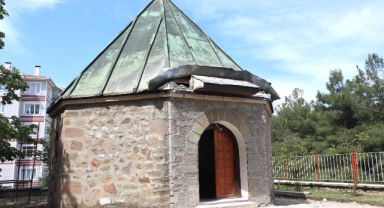 Koyunbaba Türbesi restore ediliyor
