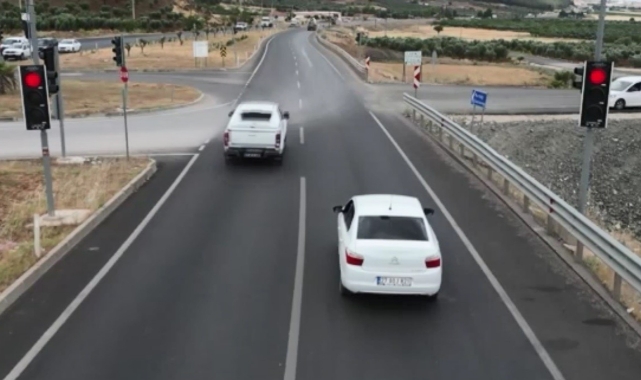 Kural tanımazlar kameraya yakalandı!