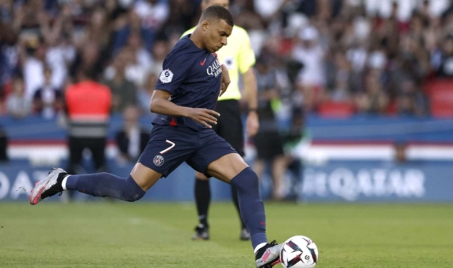 Kylian Mbappe'den ayrılık iddialarına yanıt