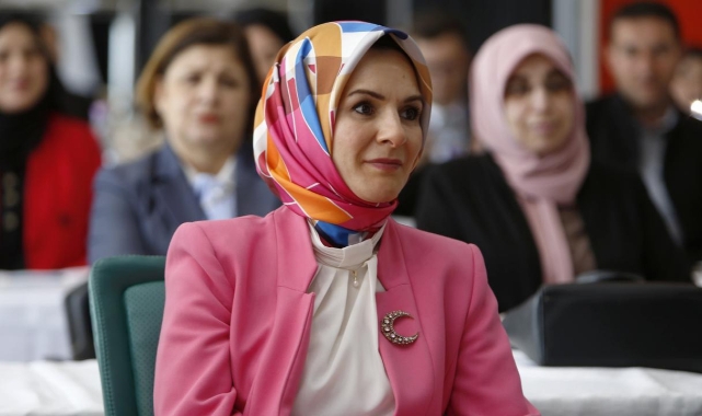Mahinur Özdemir Göktaş kimdir?
