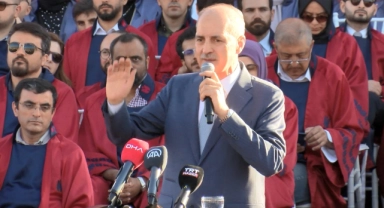 Meclis Başkanı Kurtulmuş üniversite mezuniyet törenine katıldı