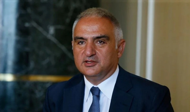 Mehmet Nuri Ersoy kimdir?