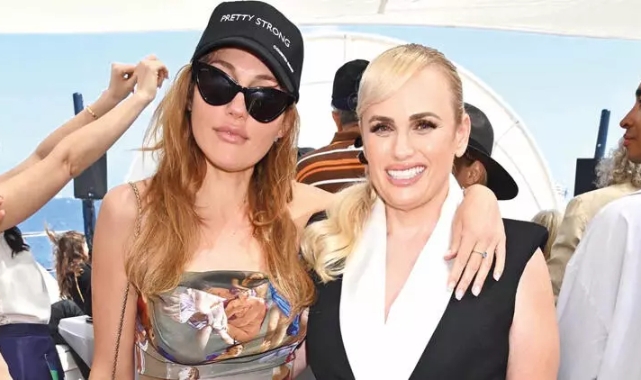 Meryem Uzerli ünlülerle aynı partide