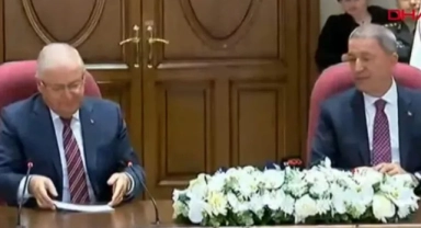 Milli Savunma Bakanlığı'nda devir teslim töreni