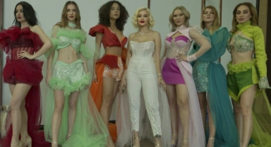 Moda tasarımcısı Ayşegül Eraslan'dan defile