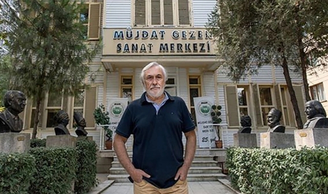 Müjdat Gezen tiyatrosu satışa çıkarıldı