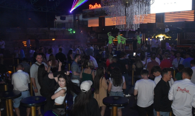 Müzik yasağı kalktı, meşhur Bodrum geceleri renklendi