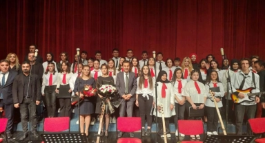 Öğrencilerden müzik ziyafeti