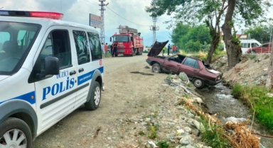 Osmaniye'de otomobil sulama kanalına uçtu