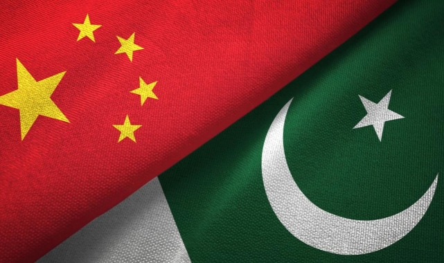 Pakistan'dan Çin'e 1 milyar dolar teşekkürü