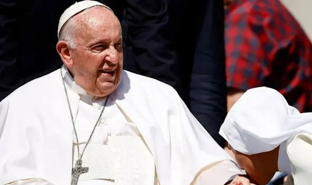 Papa Francis’in sağlık durumuyla ilgili yeni açıklama