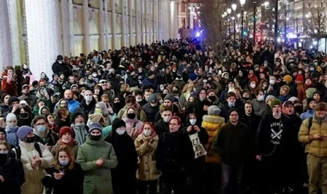 Rusya’da savaş karşıtlarına kötü haber