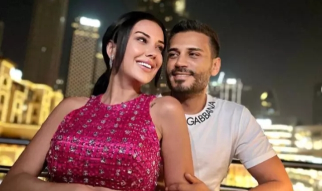 Saçına dolar takıp gezdi! Sosyal medyanın diline düştü