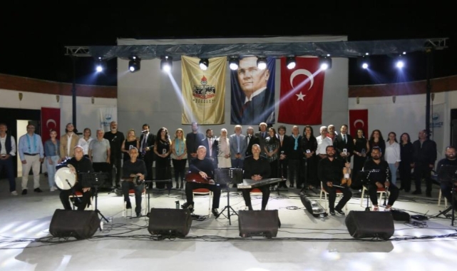 Sahilde konser coşkusu