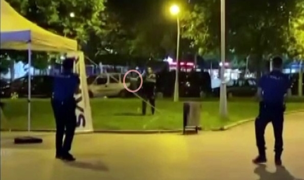 Sakarya'da bıçaklı bir şahıs ortalığı birbirine kattı