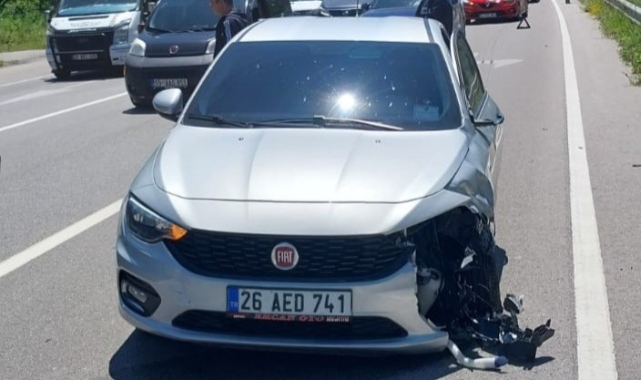 Samsun'da otomobil yayalara çarptı: 2 yaralı