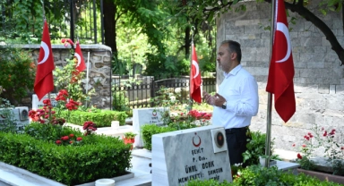 Şehitlikte buruk bir bayram daha