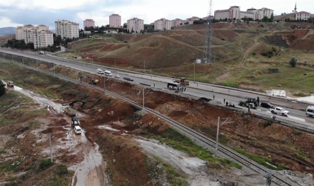 Sel suları Doğu Ekspresi hattını çökertti