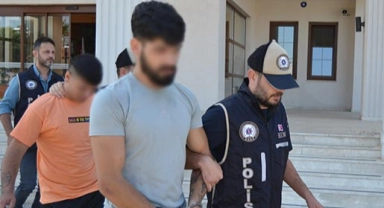 Silah ticareti yapan şüpheliler yakalandı