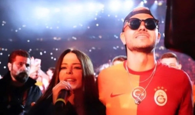 Simge Sağın'dan Icardi'li pozlar