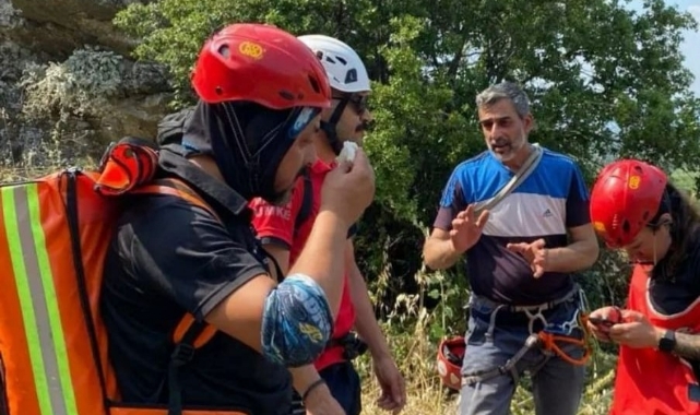 Spil Dağı'na tırmanış yaparken düşen dağcı kurtarıldı