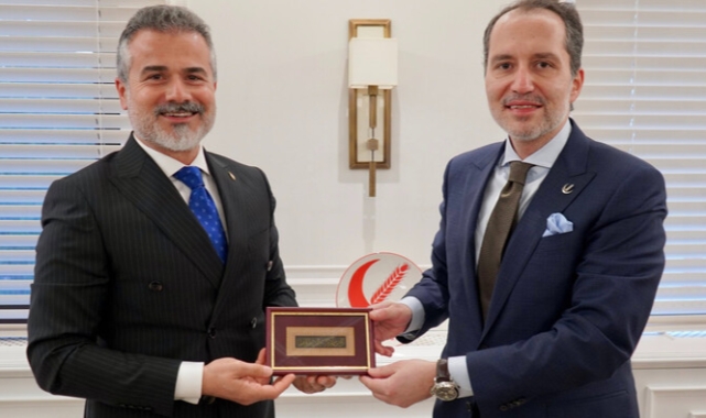 Suat Kılıç Yeniden Refah'a geçti