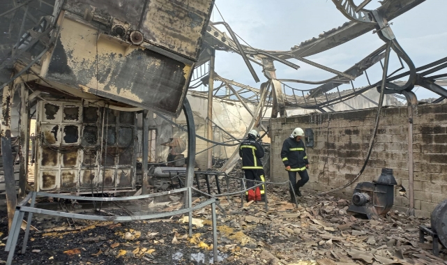 Sünger fabrikasında korkutan yangın