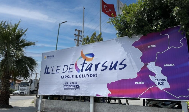 Tarsus Belediyesinden dikkat çekici pankart