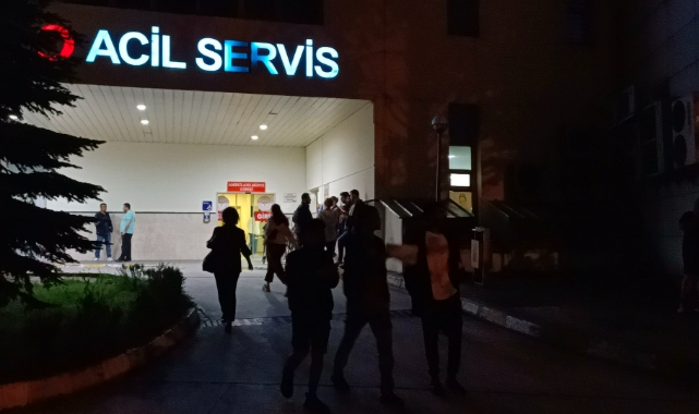Tavuk döner dükkanında yemek yiyen 21 kişi zehirlendi