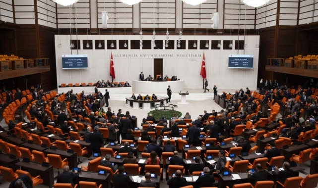 TBMM'de yemin töreni tamamlandı