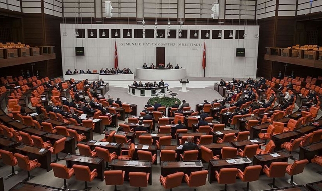 TBMM tatile girmeyecek, çalışma süresi uzatılacak