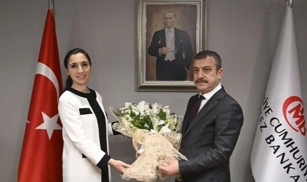 TCMB'de devir teslim: Hafize Gaye Erkan görevine başladı