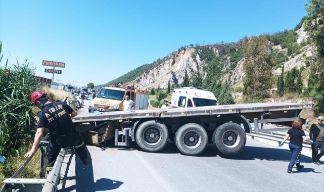 TIR yoldan çıktı: 1 yaralı