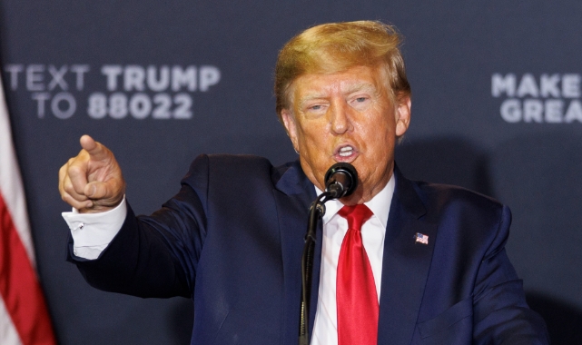 Trump, “gizli belgeler” soruşturmasında 37 suçlamayla karşı karşıya