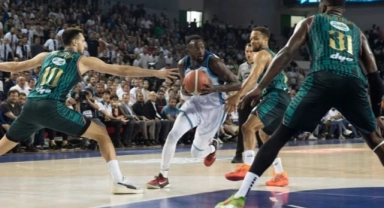 Türkiye Basketbol Süper Ligi'nde play-off heyecanı sürüyor