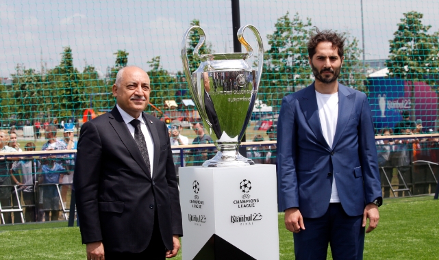 UEFA Şampiyonlar Festivali'nin açılışı yapıldı